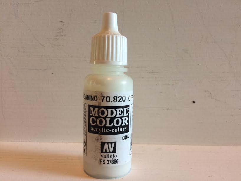 Model Color Acrylic Offwhite 004