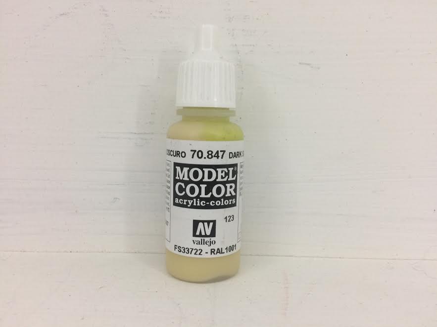 Model Color Acrylic Dark Sand 123