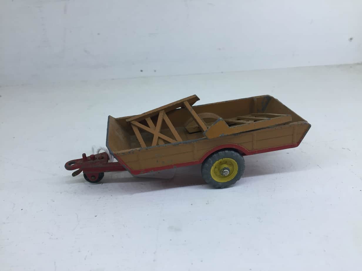 Dinky Toys Halesowen Farm Trailer