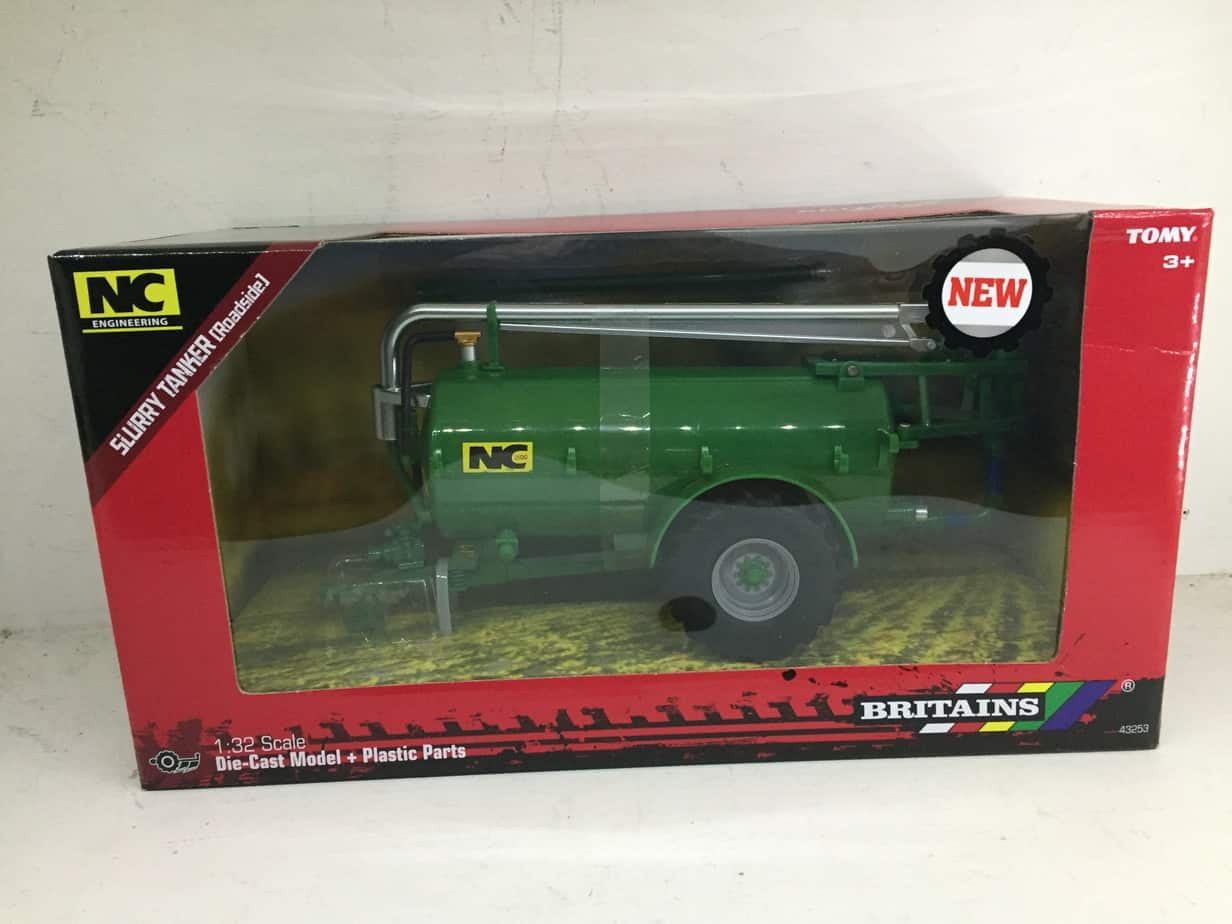 Britains Slurry Tanker (Roadside)