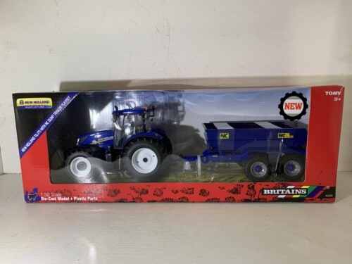 Britains New Holland T6.175 With NC Dump Trailer Playset