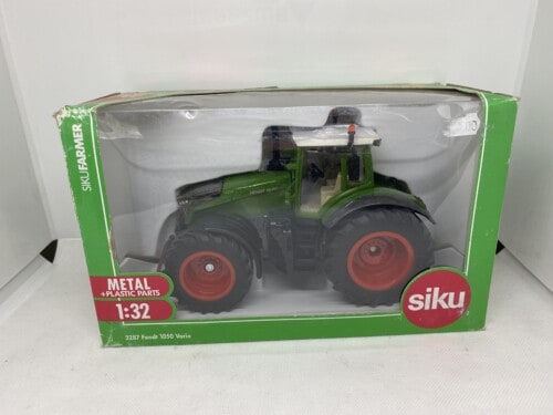 Siku Fendt 1050 Vario