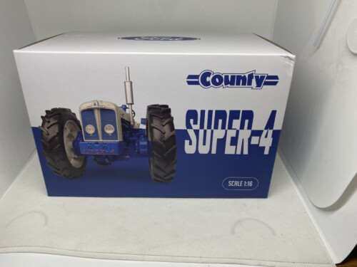 Universal Hobbies County Super 4