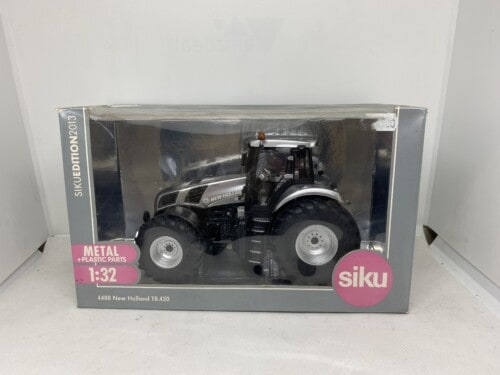 Siku New Holland T8.420