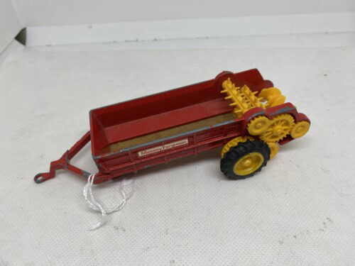 Vintage Britains Massey Ferguson Manure Spreader