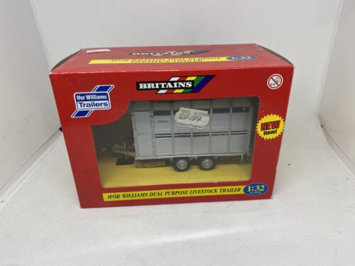 Britains IFor Williams Dual Purpose Livestock Trailer