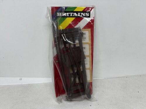 Vintage Britains Gate and Post