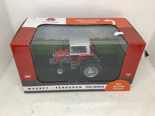 Universal Hobbies Massey Ferguson 590 2 WD With Molcon System