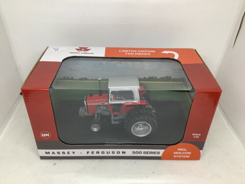 Universal Hobbies Massey Ferguson 575 2 WD With Molcon System