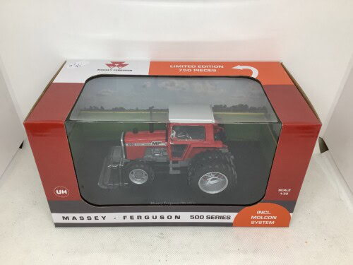 Universal Hobbies Massey Ferguson 590 4 WD With Molcon System2