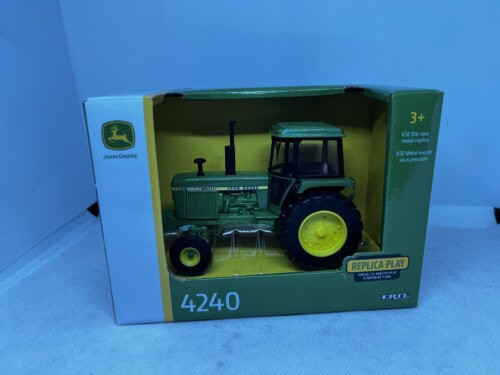 Britains Ertl John Deere 4240