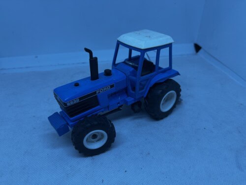 Siku Ford 8830