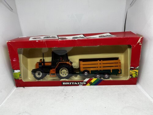 Britains Renault Tractor and Animal Trailer
