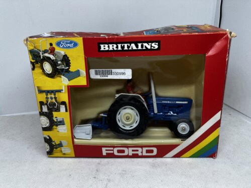 Britains Ford Tractor and Yard Scraper