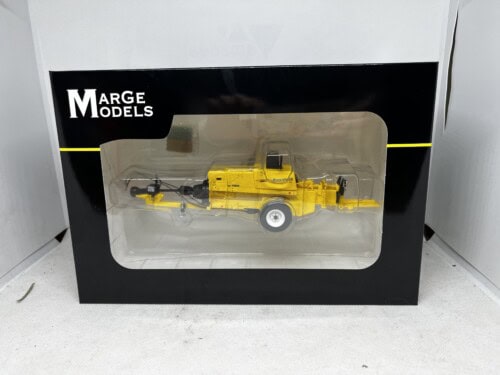 Marge Models New Holland Baler Hayliner 275