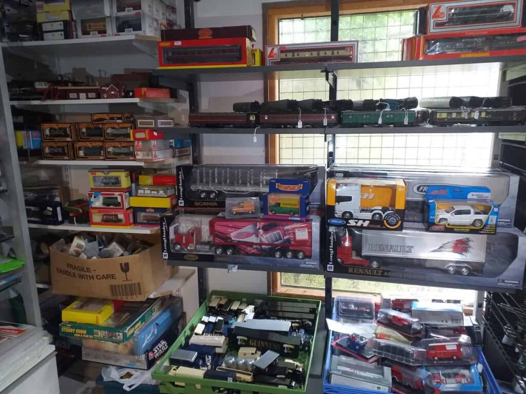 edward white models shop 5
