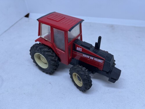 britains volvo bm valmet 805