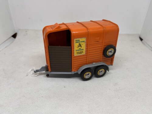 britains horse box